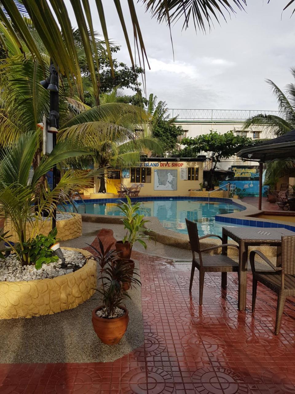 Treasure Island Resort Olongapo Kültér fotó