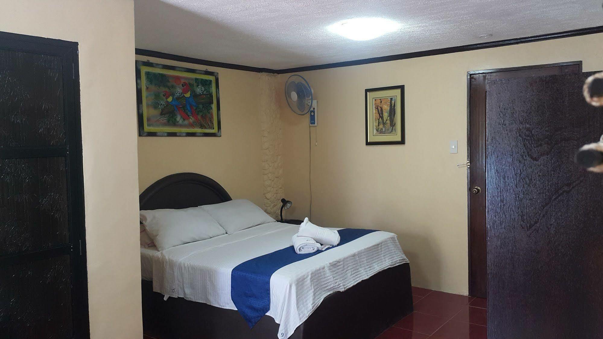 Treasure Island Resort Olongapo Kültér fotó
